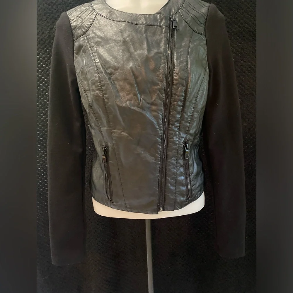 GUESS LEATHER BOMBER JACKET - Picture 2 of 5